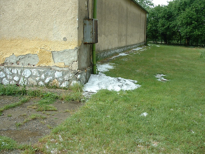 2002_022
