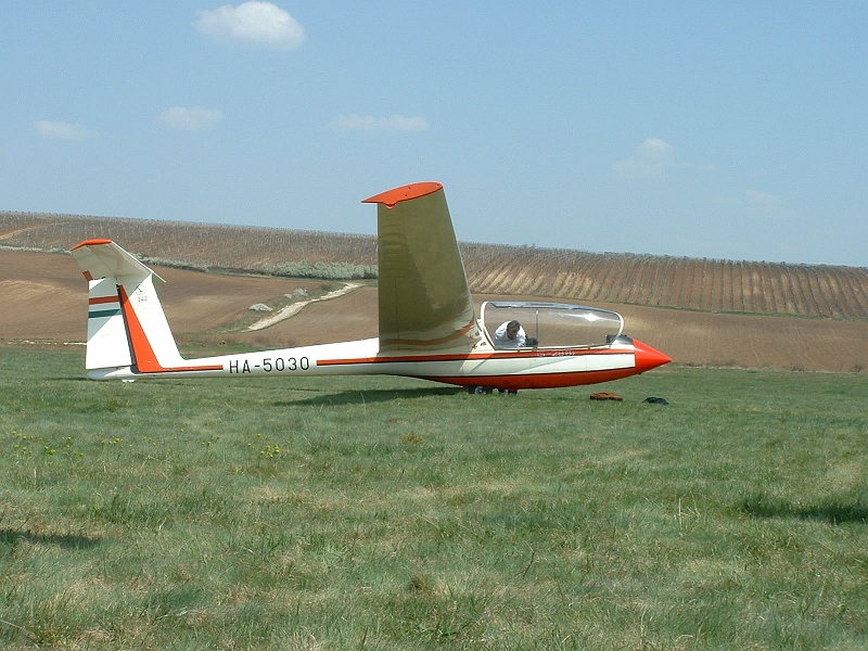 2003_033