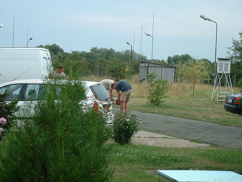 2003_070