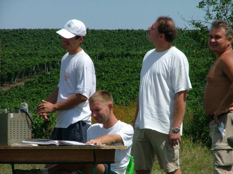 2004_092